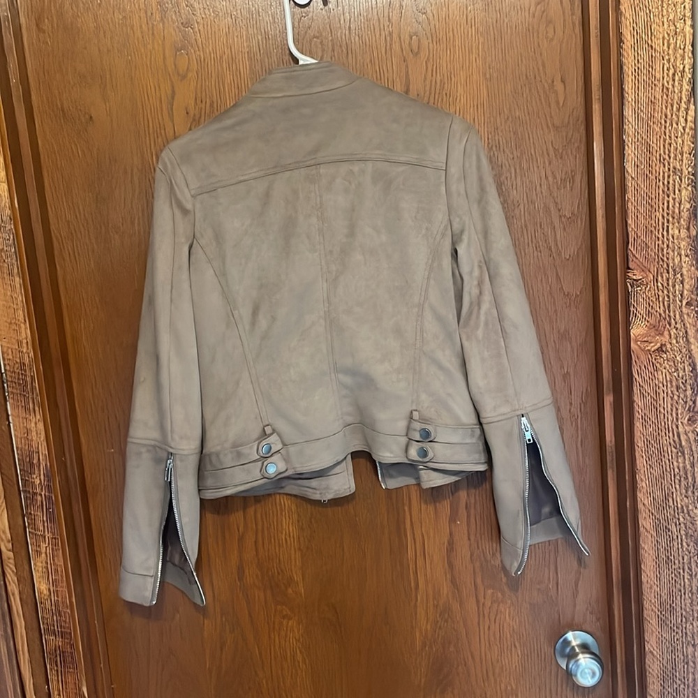 Suede jacket - Picture 2 of 2